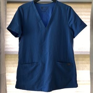 FIGS Small Scrub Top